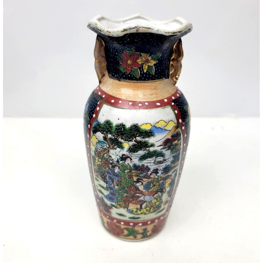 Vintage Japanese Moriage Raised Enameled Vase Geisha Garden Flowers Handles 6"